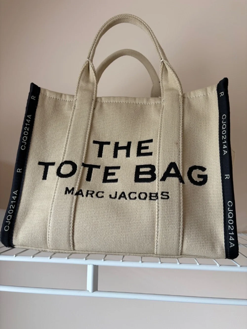 Marc Jacob’s Beige Tote - Picture 2 of 2